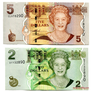 PAREJA DE 2 Y 5 DOLLARS DE FIJI, CON EL RETRATO DE LA REINA ISABEL II, 2007