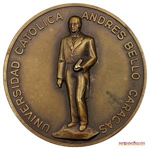 MEDALLA DE LOS 25 AÑOS DE LA UNIVERSIDAD CATÓLICA DE ANDRÉS BELLO